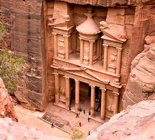 The iconic Al-Khazneh (The Treasury) in Petra